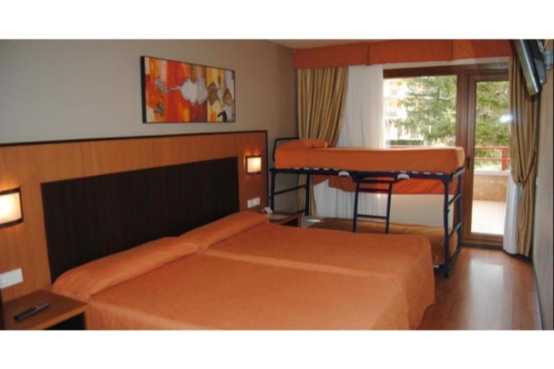 Apartamentos Snoe Edelweiss Cerler Rum bild